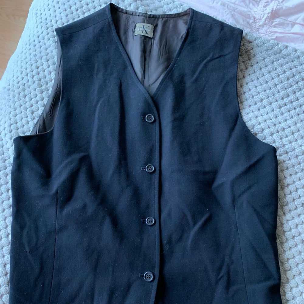 vest